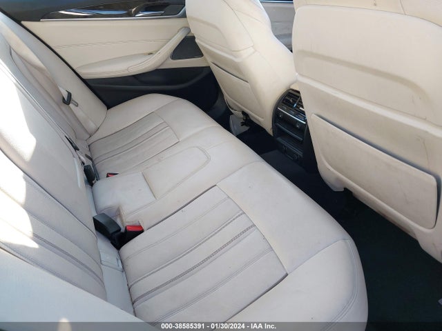 WBAJA7C57JWA74421 BMW 530i Xdrive