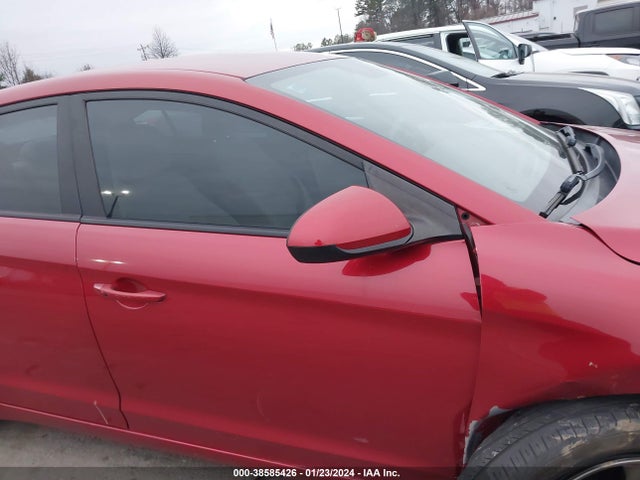 2017 HYUNDAI ELANTRA SE VIN: 5NPD84LF6HH076208