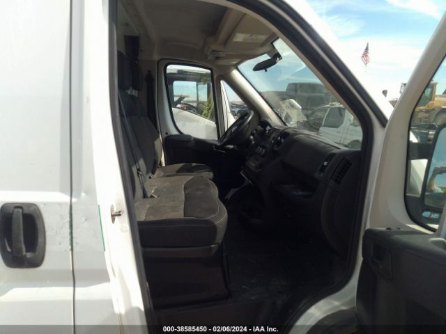 2015 RAM PROMASTER 2500 3C6TRVDG5FE516319 Photo 4