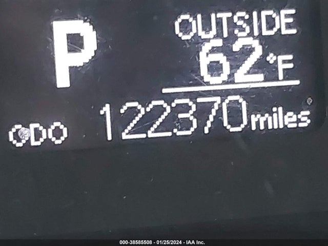 Toyota COROLLA LE 2017 5YFBURHE2HP710441 Image 16