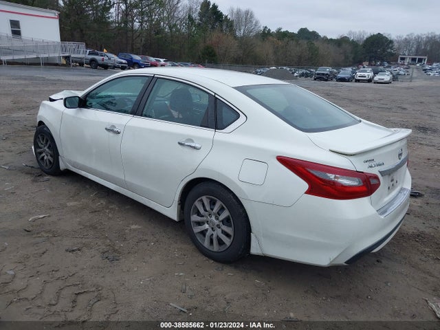 Nissan Altima 2.5 S 2018 1N4AL3AP5JC178985 Image 3