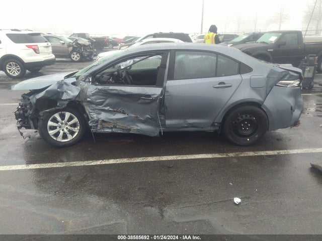 Toyota COROLLA LE 2022 5YFEPMAE0NP308446 Image 13