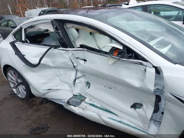 5YJ3E1EB6JF081670 Tesla Model 3 Long Range/performance