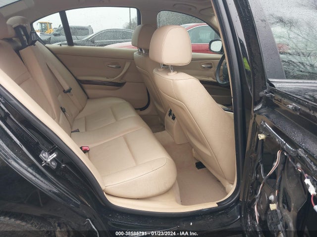 2010 BMW 328I VIN: WBAPH7G56ANM47967