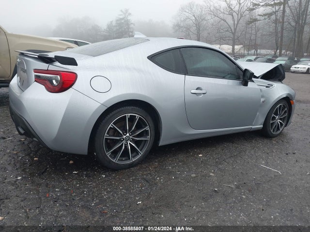 Toyota 86 GT 2018 JF1ZNAE17J8701420 Image 4