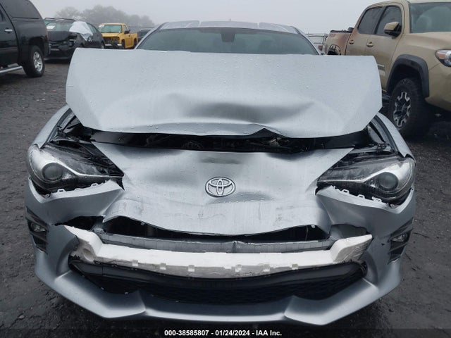 Toyota 86 GT 2018 JF1ZNAE17J8701420 Image 6