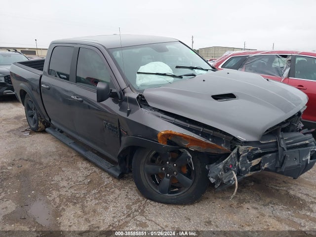 2019 1C6RR6LT0KS683905 main image