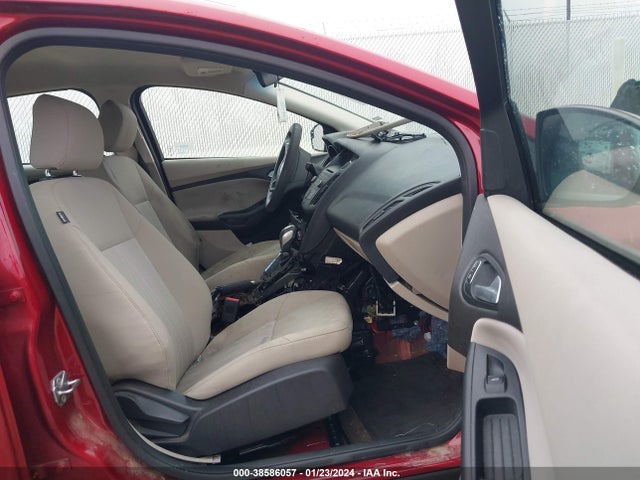 Ford FOCUS SE 2016 1FADP3F25GL274025 Image 5