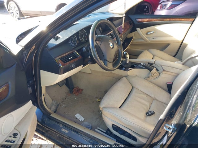 2009 BMW 528I VIN: WBANU53539C120799