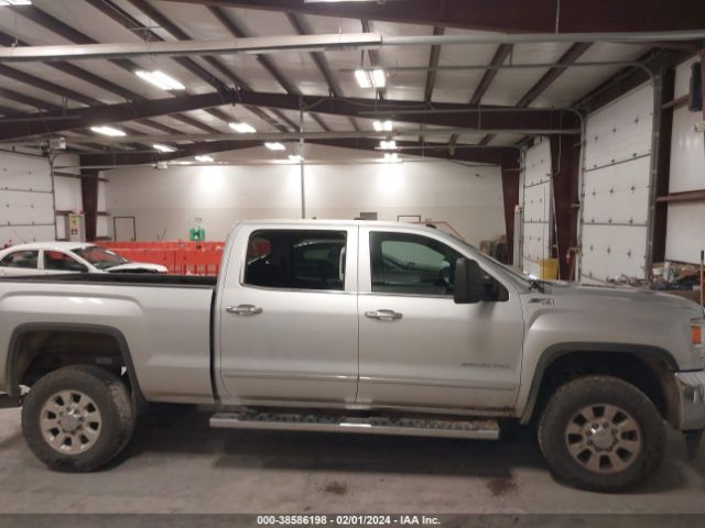 1GT12ZE82FF118283 GMC Sierra 2500hd Slt