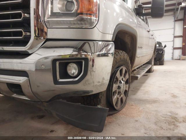 1GT12ZE82FF118283 GMC Sierra 2500hd Slt