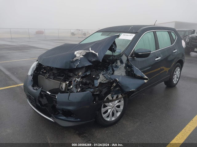 Nissan ROGUE S 2015 KNMAT2MT5FP568739 Image 2