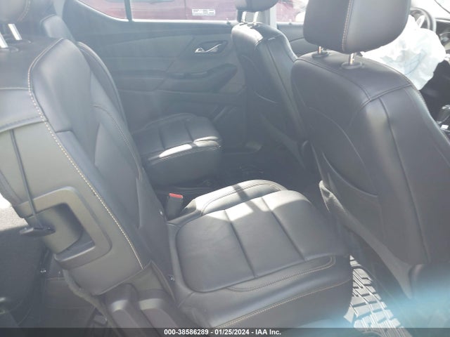 Chevrolet Traverse 3lt 2018 1GNERHKW3JJ126495 Image 8