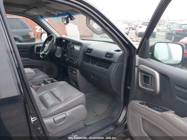 2012 HONDA RIDGELINE RTL VIN: 5FPYK1F56CB453784
