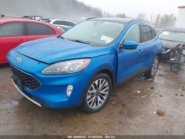 Ford Escape Titanium 2020 1FMCU9J94LUB08391 Image 2