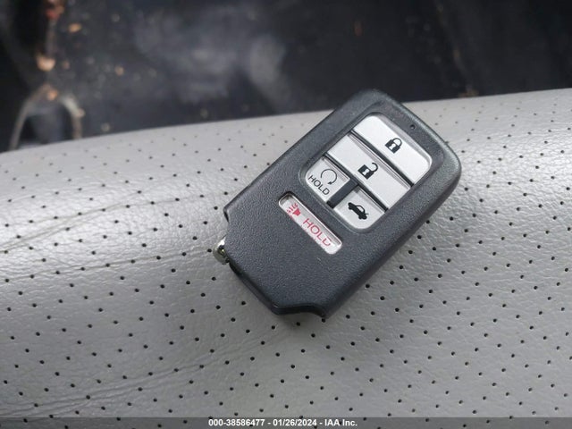Продажа на аукционе авто 2017 Honda Accord Ex-l, vin: 1HGCR2F94HA040173, номер лота: 38586477