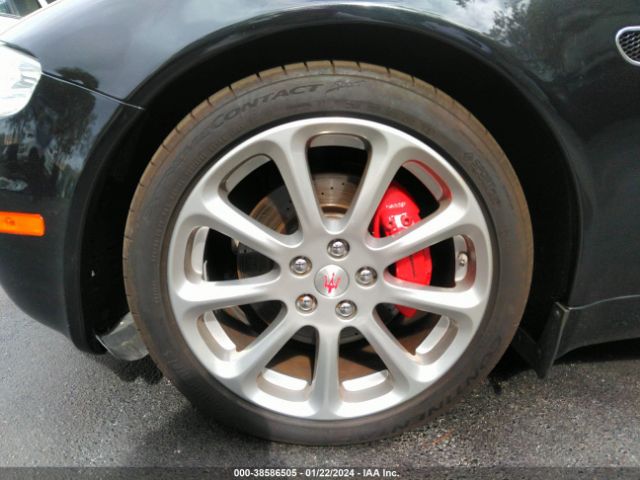 2007 MASERATI QUATTROPORTE ZAMFE39A770031812 Photo 5