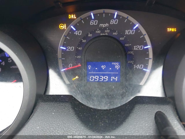 2010 HONDA FIT VIN: JHMGE8H2XAS012911