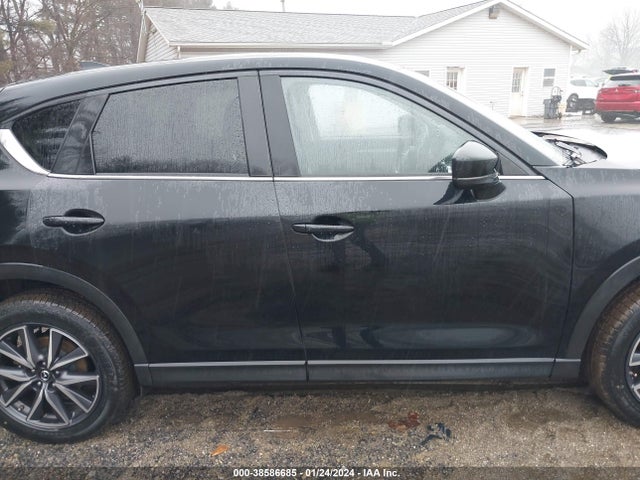 2018 MAZDA CX-5 TOURING VIN: JM3KFACM1J0456996