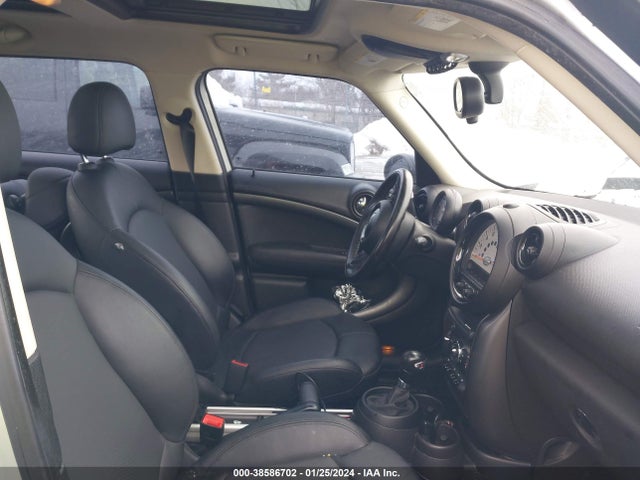 2014 MINI COUNTRYMAN WMWZC5C52EWP38791 Photo 4