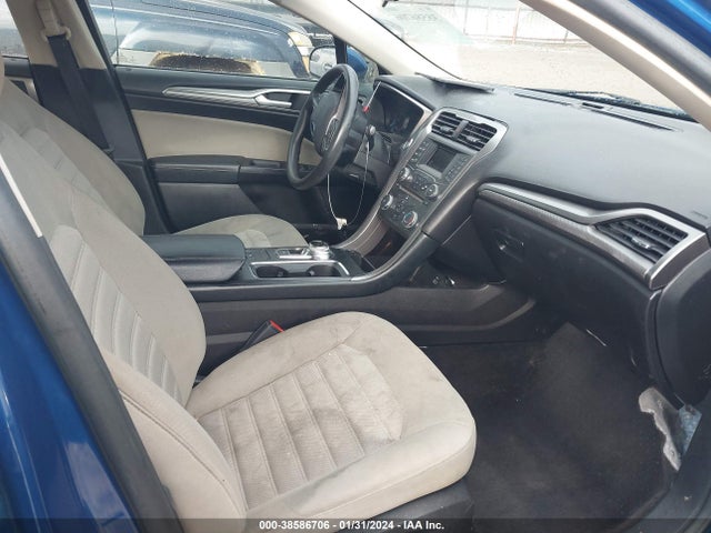 Ford FUSION S 2017 3FA6P0G74HR107627 Image 5
