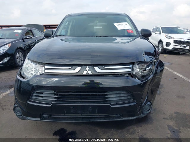 JA4AD2A33EZ001637 Mitsubishi Outlander Es