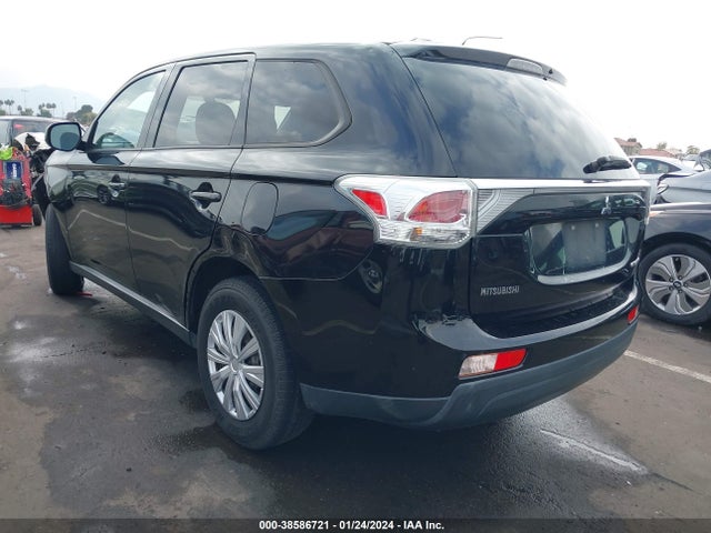 2014 MITSUBISHI OUTLANDER JA4AD2A33EZ001637 Photo 2