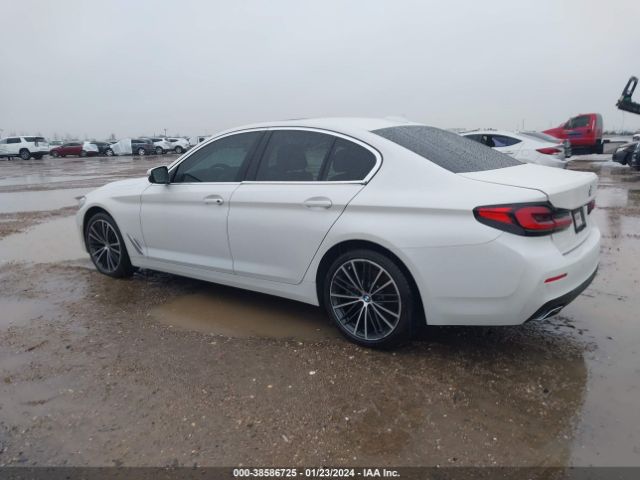 2022 BMW 540I WBA53BJ02NWX53179 Photo 2