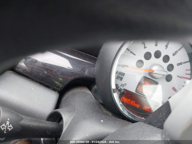 2007 MINI COOPER S WMWMF73587TL88407 Photo 6