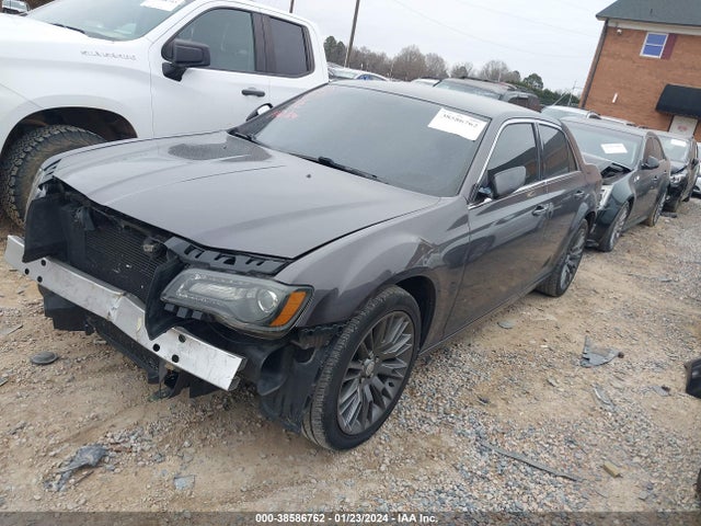 Chrysler 300 2014 2C3CCAAG2EH157316 Image 2