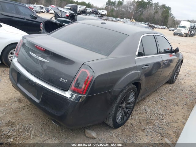 Chrysler 300 2014 2C3CCAAG2EH157316 Image 4