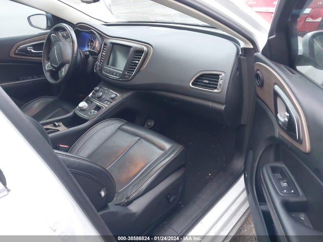 2015 CHRYSLER 200 C VIN: 1C3CCCEG7FN683567