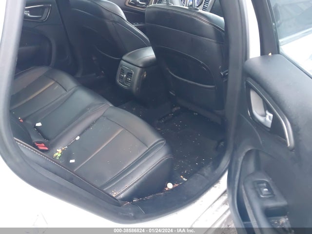 2015 CHRYSLER 200 C VIN: 1C3CCCEG7FN683567