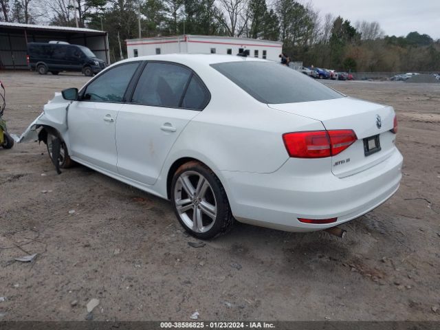 3VWD17AJ7FM282459 Volkswagen Jetta 1.8t Se