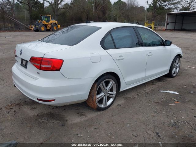 3VWD17AJ7FM282459 Volkswagen Jetta 1.8t Se