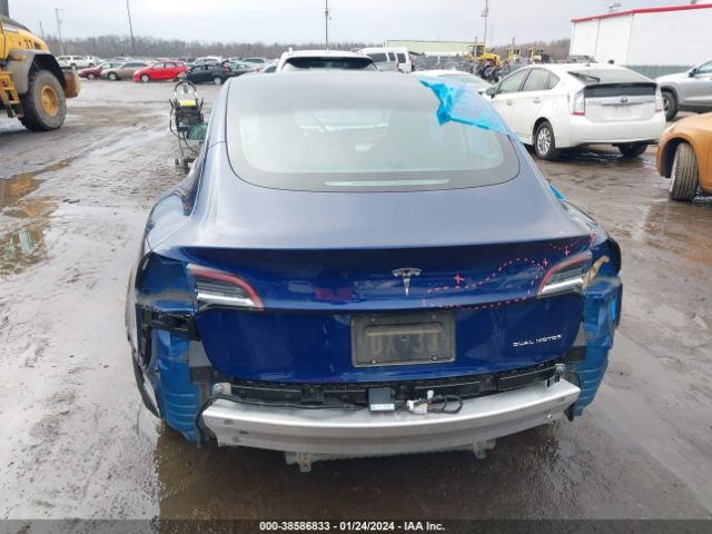 5YJ3E1EB8KF387710 Tesla MODEL 3