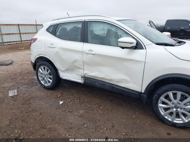 JN1BJ1BV5NW583256 Nissan Rogue Sport Sv Fwd Xtronic Cvt