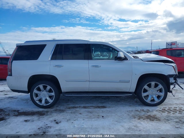 Cadillac Escalade Luxury 2019 1GYS4BKJXKR374137 Image 13