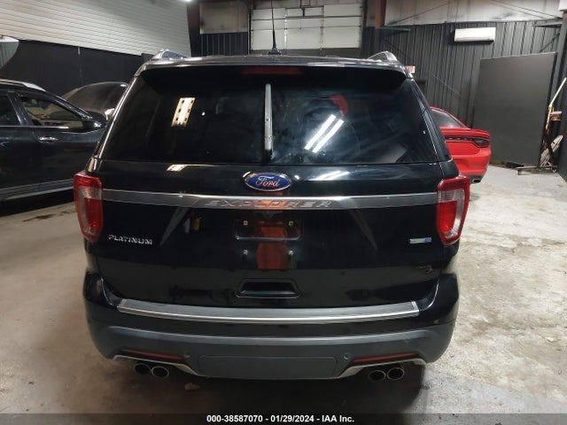 Ford Explorer Platinum 2018 1FM5K8HT0JGC11037 Image 17