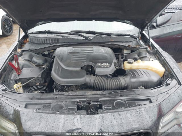 2C3CCAGG7FH767494 Chrysler 300 S