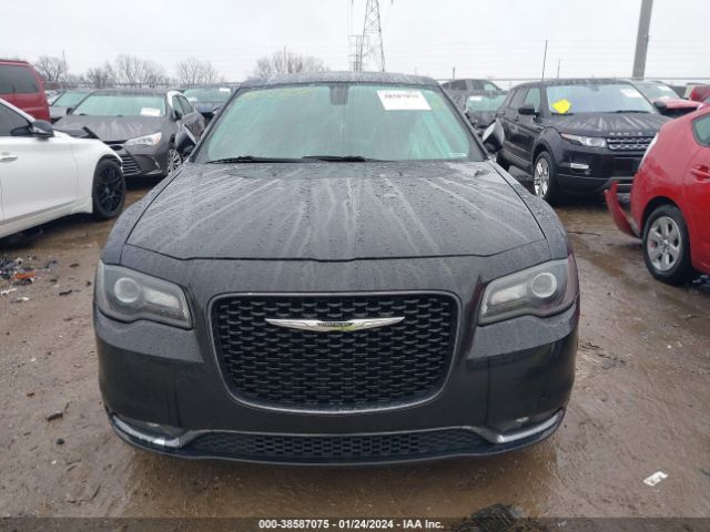2C3CCAGG7FH767494 Chrysler 300 S