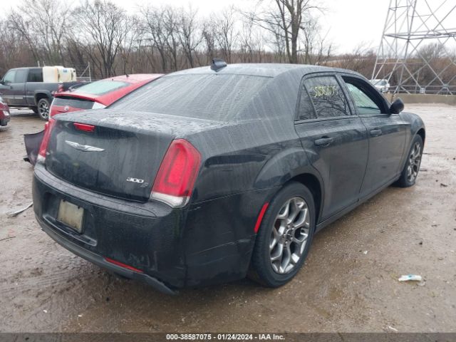 2C3CCAGG7FH767494 Chrysler 300 S