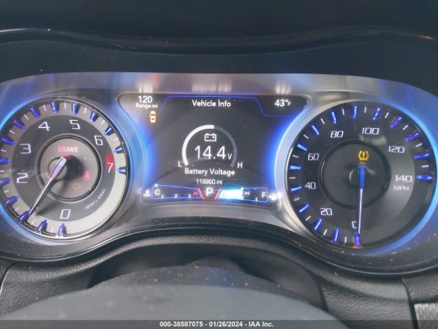 2C3CCAGG7FH767494 Chrysler 300 S