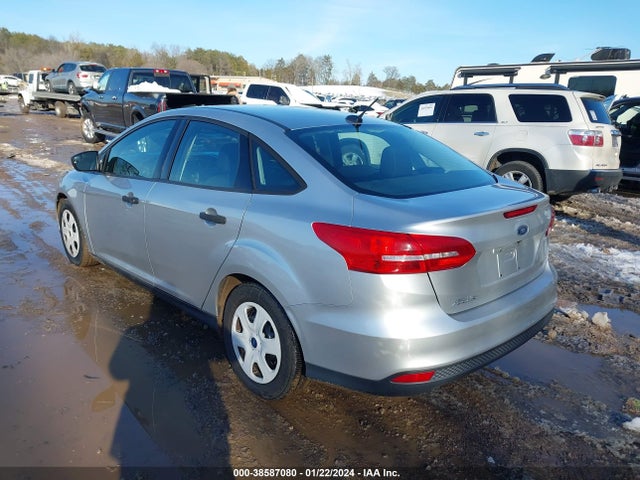 2017 FORD FOCUS S VIN: 1FADP3E22HL305993
