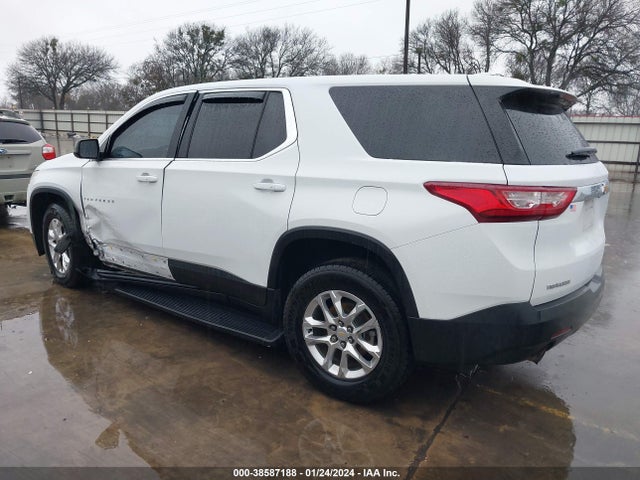 Chevrolet Traverse Ls 2018 1GNERFKW9JJ283176 Image 3