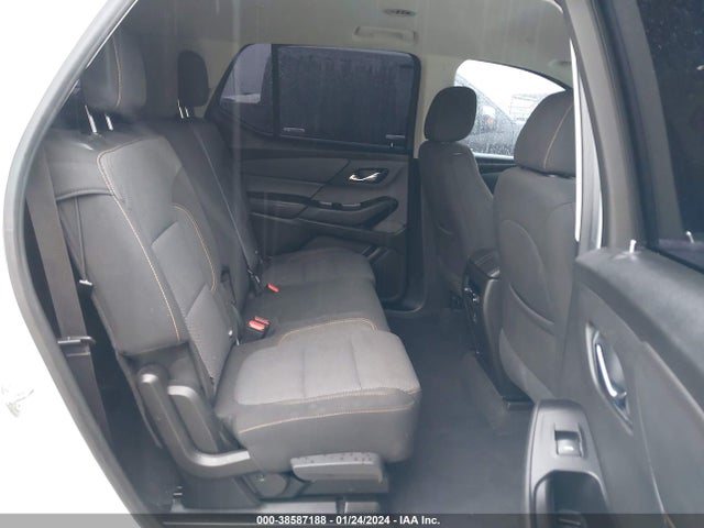 Chevrolet Traverse Ls 2018 1GNERFKW9JJ283176 Image 8