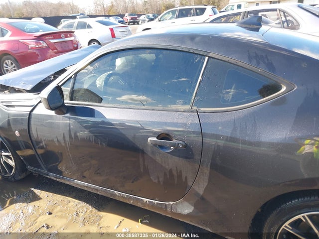 Toyota 86 2017 JF1ZNAA19H8700222 Image 14