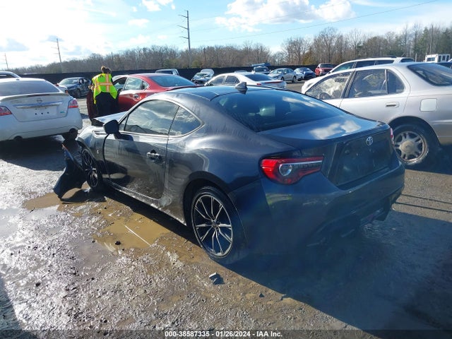 Toyota 86 2017 JF1ZNAA19H8700222 Image 3