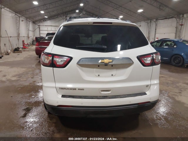 Chevrolet Traverse 2lt 2017 1GNKVHKDXHJ334218 Image 16