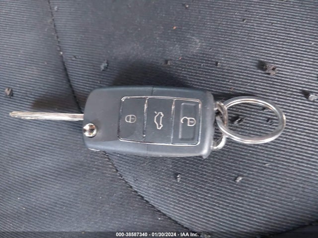 KIA SOUL + 2015 KNDJP3A52F7181680 Image 11